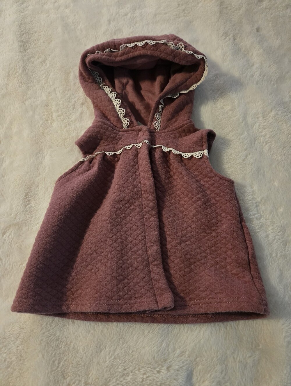 Girls Quilted Hooded Vest in Mauve with Lace Trim